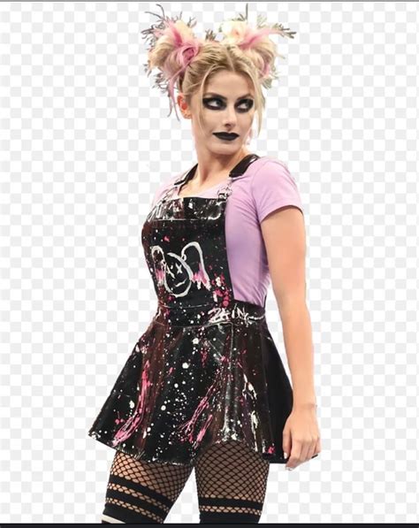 5 best Alexa Bliss Cosplays